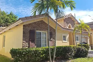 22507 SW 94th Path, Cutler Bay, FL 33190 - Photo 1