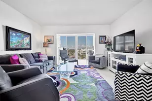 3800 Hillcrest Dr, Hollywood, FL 33021 - Photo 1