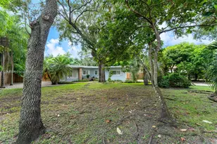 8318 SW 131st St, Pinecrest, FL 33156 - Photo 1