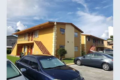 10831 SW 5th St, Sweetwater, FL 33174 - Photo 1
