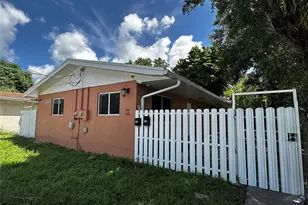 566 NW 95th St, Miami, FL 33150 - Photo 1