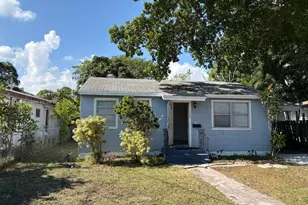 1229 NE 3rd Ave, Fort Lauderdale, FL 33304 - Photo 1