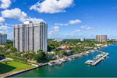 4000 Towerside Ter #1709, Miami, FL 33138 - Photo 1