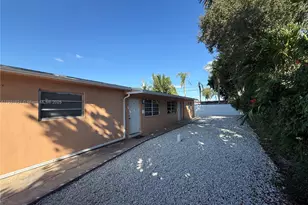 6301 Moseley St, Hollywood, FL 33024 - Photo 1