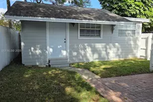 6431 Hayes St, Hollywood, FL 33024 - Photo 1