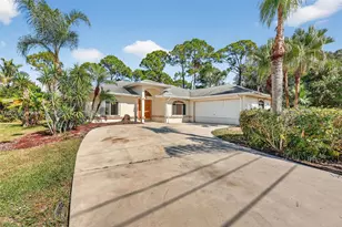 1833 SW Bellevue Ave, Port Saint Lucie, FL 34953 - Photo 1