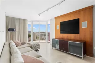 1621 Bay Rd, Miami Beach, FL 33139 - Photo 1