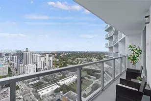 185 SW 7th St, Miami, FL 33130 - Photo 1