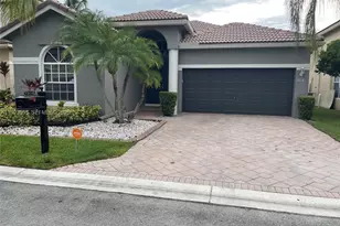 1018 NW 116th Ave, Coral Springs, FL 33071 - Photo 1