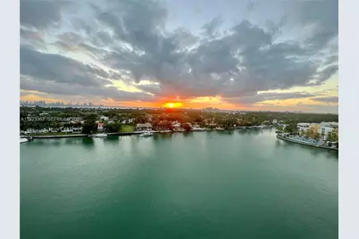 5838 Collins Ave #8B, Miami Beach, FL 33140 - Photo 1