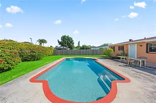 14731 SW 285th St, Homestead, FL 33033 - Photo 1