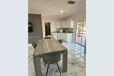 2430 SW 22nd Terr #2430, Miami, FL 33145 - Photo 1