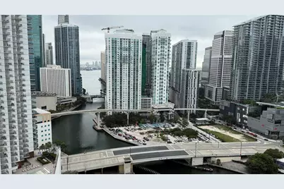 90 SW 3rd St # 3013, Miami, FL 33130 - Photo 1