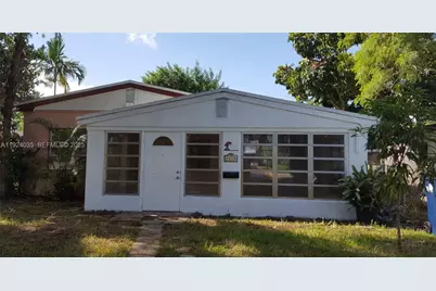 1870 NE 179th St, North Miami Beach, FL 33162 - Photo 1