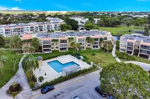 230 Lakeview Dr, Weston, FL 33326 - Photo 1
