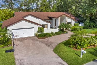 5800 SW 73rd Ave, Miami, FL 33143 - Photo 1