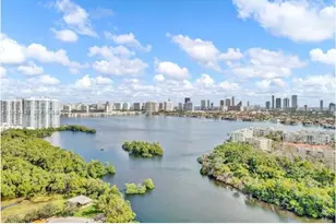 16385 Biscayne Blvd, North Miami Beach, FL 33160 - Photo 1