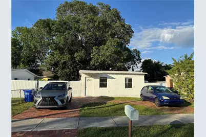 2507 NW 4th Ct, Pompano Beach, FL 33069 - Photo 1