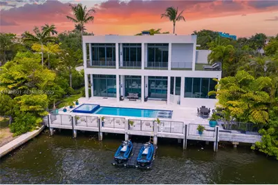 2700 NE 18th St, Fort Lauderdale, FL 33305 - Photo 1