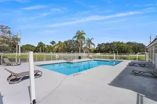 417 Vista Isles Dr, Sunrise, FL 33325 - Photo 1