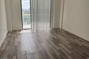 13499 Biscayne Blvd, North Miami, FL 33181 - Photo 1