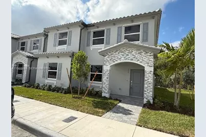 2763 SE 26 Rd #2763, Homestead, FL 33035 - Photo 1