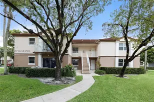 1276 SW 113th Terrace, Pembroke Pines, FL 33025 - Photo 1