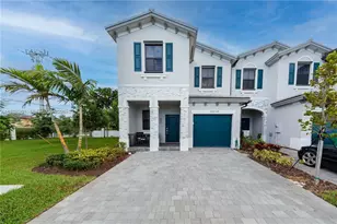 28754 SW 134th Ct, Homestead, FL 33033 - Photo 1