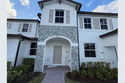 2772 SE 26 Ave #2772, Homestead, FL 33035 - Photo 1