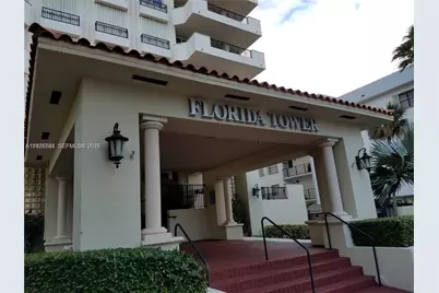 6422 Collins Ave #1802, Miami Beach, FL 33141 - Photo 1
