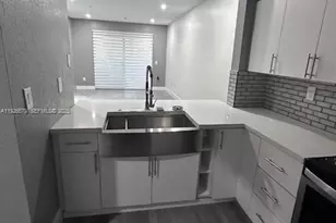 7100 NW 177th St, Hialeah, FL 33015 - Photo 1