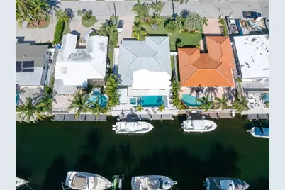 2734 SE 14th St, Pompano Beach, FL 33062 - Photo 1