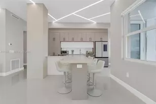 18011 Biscayne Blvd, Aventura, FL 33160 - Photo 1