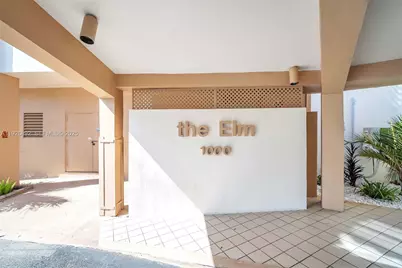 1000 Saint Charles Pl #512, Pembroke Pines, FL 33026 - Photo 1
