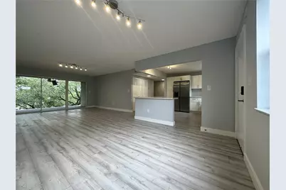 601 Ives Dairy Rd #403-8, Miami, FL 33179 - Photo 1