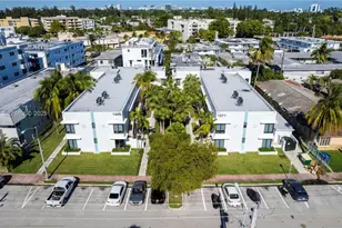1985 Bay Dr, Miami Beach, FL 33141 - Photo 1
