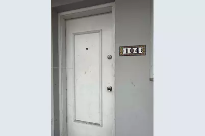 2225 NE 123rd St #104, North Miami, FL 33181 - Photo 1