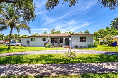 433 N 26th Ave, Hollywood, FL 33020 - Photo 1