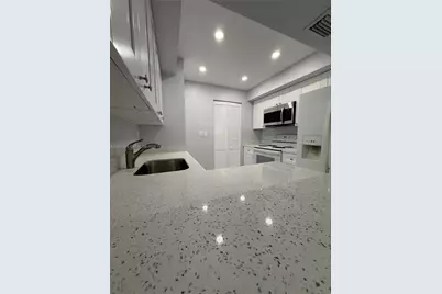 11790 SW 18th St #219-3, Miami, FL 33175 - Photo 1