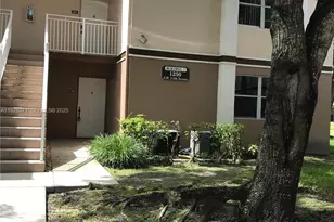 1250 SW 113th Terrace, Pembroke Pines, FL 33025 - Photo 1