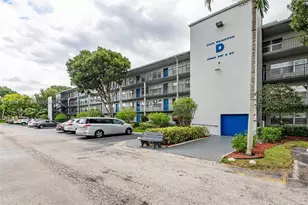 13450 SW 3rd St, Pembroke Pines, FL 33027 - Photo 1