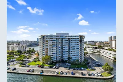 100 Golden Isles Dr #PH 6, Hallandale Beach, FL 33009 - Photo 1