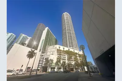 1750 N Bayshore Dr #1615, Miami, FL 33132 - Photo 1