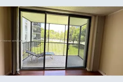 3401 N Country Club Dr #207, Aventura, FL 33180 - Photo 1