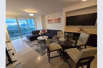 90 SW 3rd St #1110, Miami, FL 33130 - Photo 1