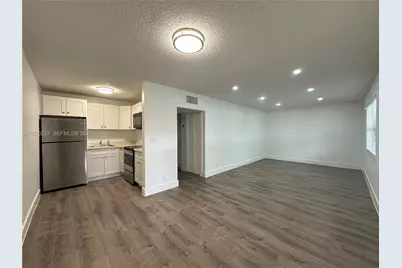 2500 Johnson St #14, Hollywood, FL 33020 - Photo 1