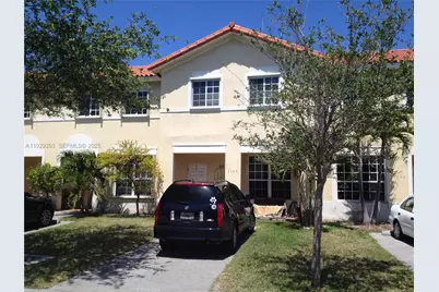 9141 SW 203rd Ter #9141, Cutler Bay, FL 33189 - Photo 1