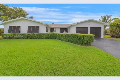 10962 SW 117th St #n/a, Miami, FL 33176 - Photo 1