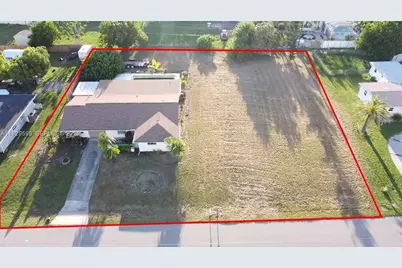 156 Francis Dr NE, Port Charlotte, FL 33395 - Photo 1