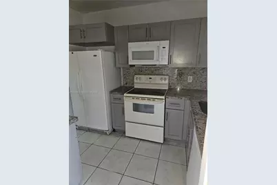 2041 NW 81st Ave #411, Pembroke Pines, FL 33024 - Photo 1
